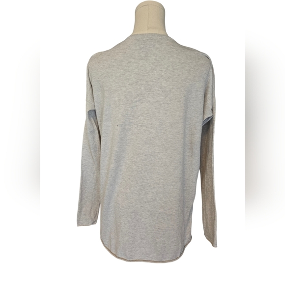 G. H. Bass & Co Zebra knit sweater - Size Medium - Picture 2 of 5